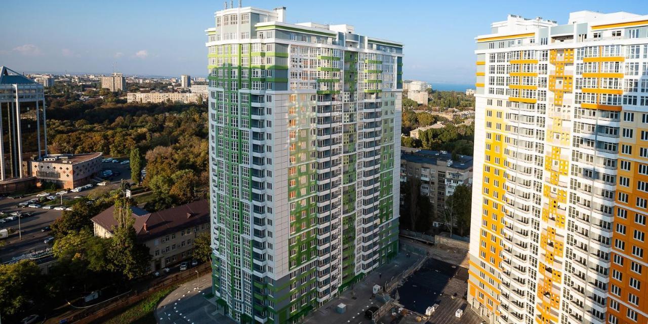 Premium Apartments Four Seasons Odesa Exterior photo